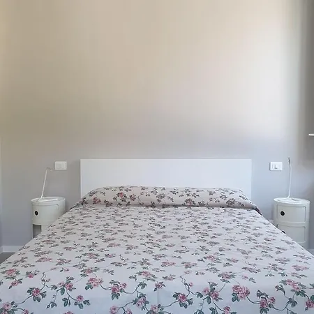 公寓 Residenza Valeria 佩萨罗